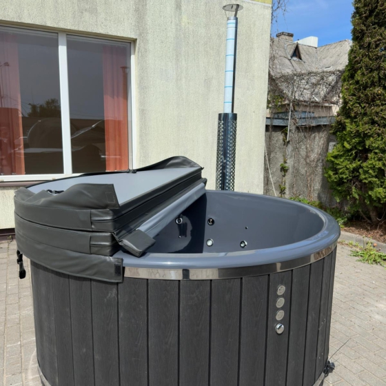 WPC Verkleidung "Hausherr"
